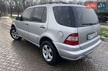 Позашляховик / Кросовер Mercedes-Benz M-Class 2002 в Кропивницькому