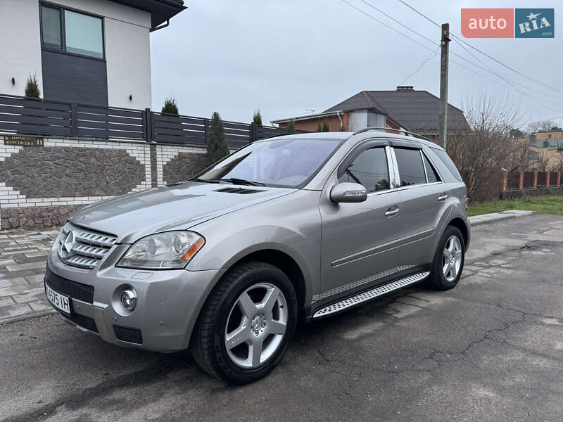 Mercedes-Benz M-Class 2007 Mercedes-Benz M-Class 2007