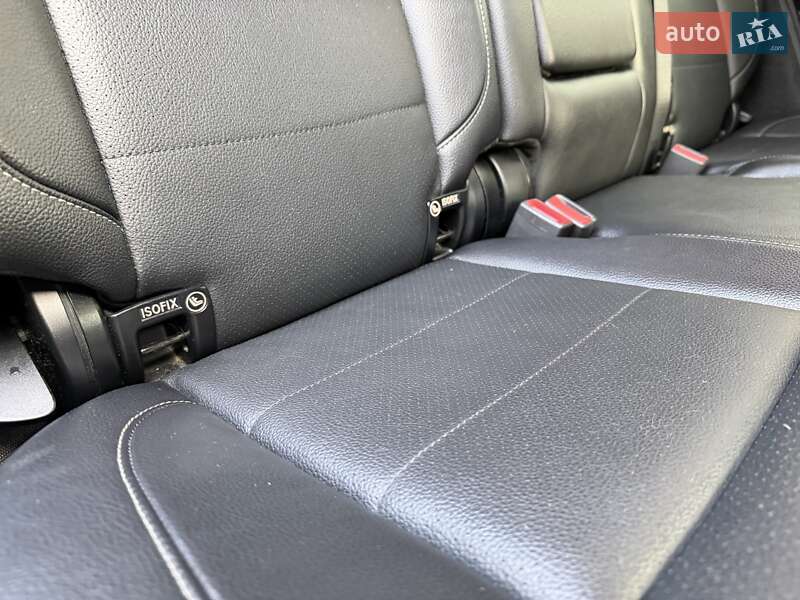 Внедорожник / Кроссовер Mercedes-Benz M-Class 2015 в Луцке