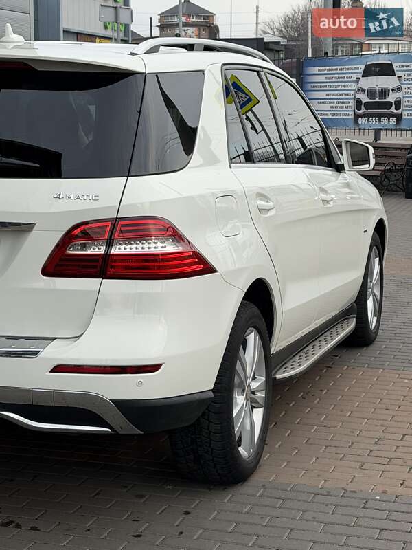 Позашляховик / Кросовер Mercedes-Benz M-Class 2011 в Білій Церкві