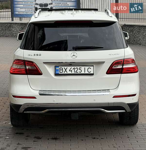 Позашляховик / Кросовер Mercedes-Benz M-Class 2011 в Білій Церкві