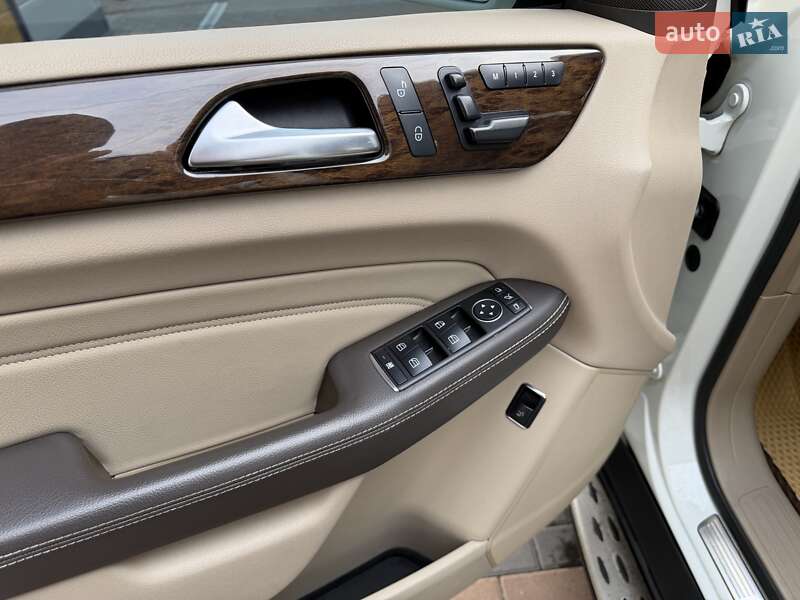 Позашляховик / Кросовер Mercedes-Benz M-Class 2011 в Білій Церкві