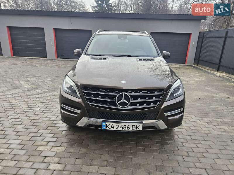 Внедорожник / Кроссовер Mercedes-Benz M-Class 2013 в Тернополе фото 14 Внедорожник / Кроссовер Mercedes-Benz M-Class 2013 в Тернополе