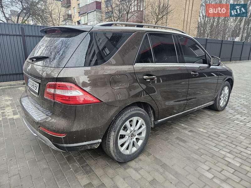 Внедорожник / Кроссовер Mercedes-Benz M-Class 2013 в Тернополе фото 9 Внедорожник / Кроссовер Mercedes-Benz M-Class 2013 в Тернополе