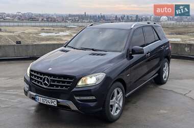 Позашляховик / Кросовер Mercedes-Benz M-Class 2012 в Львові