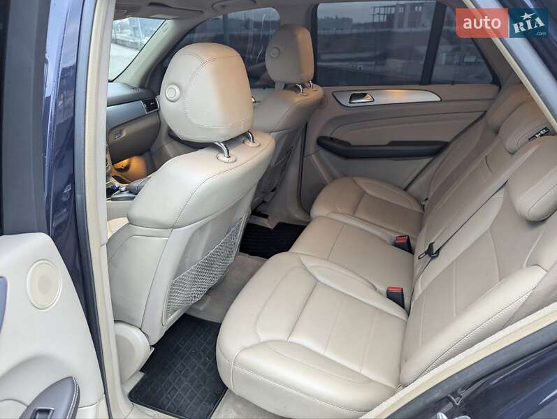 Позашляховик / Кросовер Mercedes-Benz M-Class 2012 в Львові