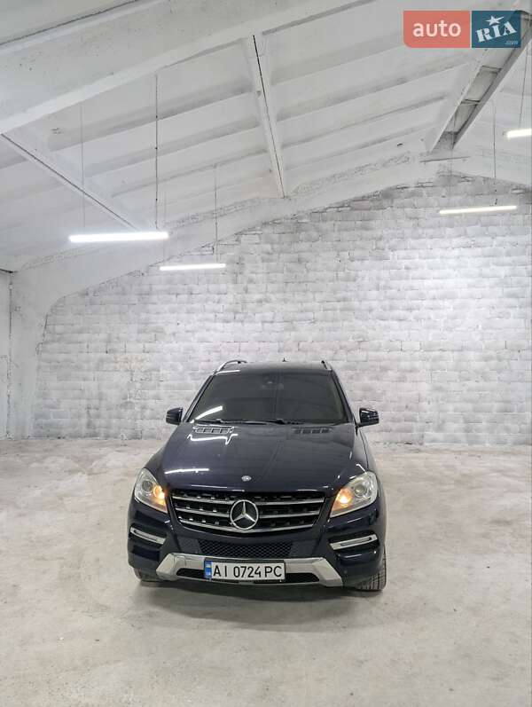 Позашляховик / Кросовер Mercedes-Benz M-Class 2012 в Львові