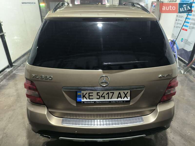 Внедорожник / Кроссовер Mercedes-Benz M-Class 2008 в Киеве