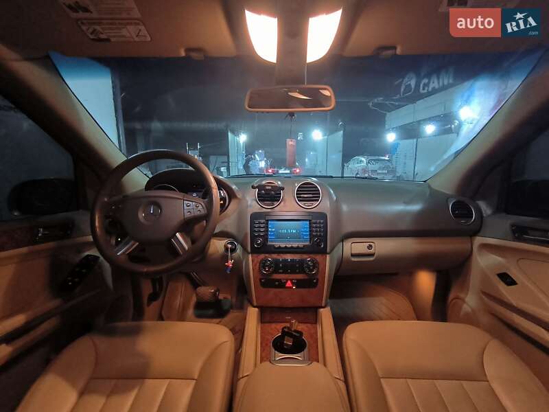 Внедорожник / Кроссовер Mercedes-Benz M-Class 2008 в Киеве