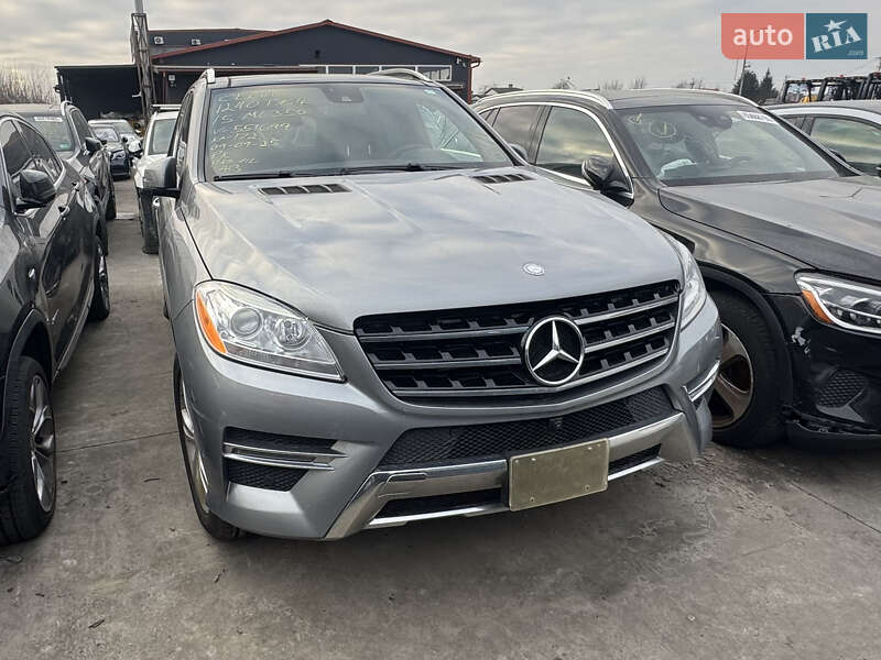 Mercedes-Benz M-Class 2015