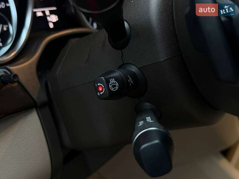 Позашляховик / Кросовер Mercedes-Benz M-Class 2012 в Дніпрі фото 15 Позашляховик / Кросовер Mercedes-Benz M-Class 2012 в Дніпрі