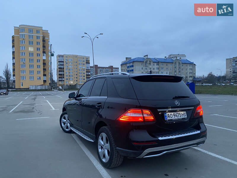 Внедорожник / Кроссовер Mercedes-Benz M-Class 2012 в Каменец-Подольском