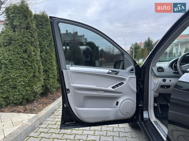 Внедорожник / Кроссовер Mercedes-Benz M-Class 2007 в Одессе фото 50 Внедорожник / Кроссовер Mercedes-Benz M-Class 2007 в Одессе