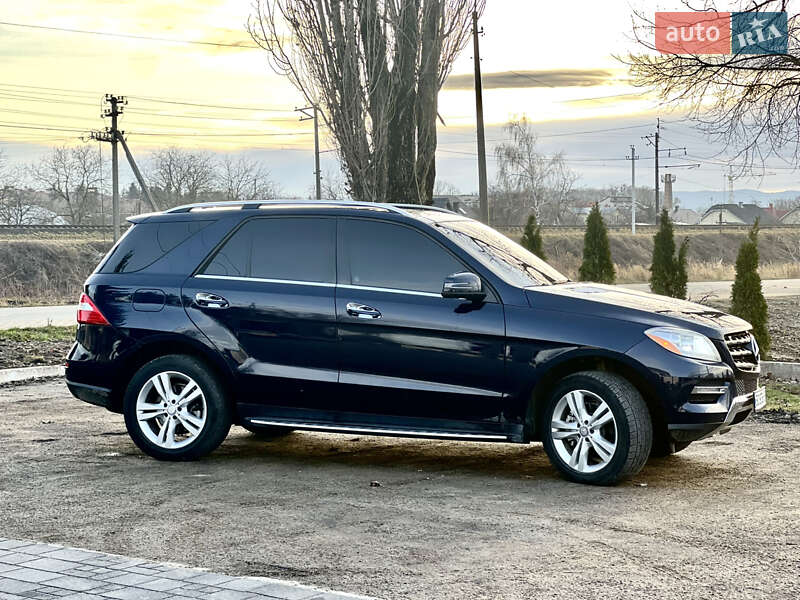 Позашляховик / Кросовер Mercedes-Benz M-Class 2013 в Самборі