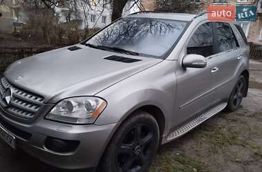 Внедорожник / Кроссовер Mercedes-Benz M-Class 2007 в Ровно