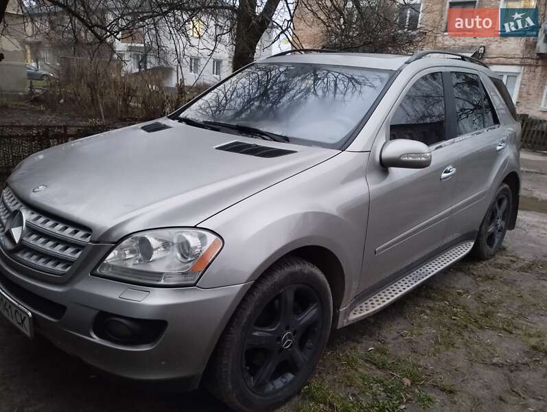 Mercedes-Benz M-Class 2007