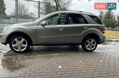 Внедорожник / Кроссовер Mercedes-Benz M-Class 2006 в Рокитном