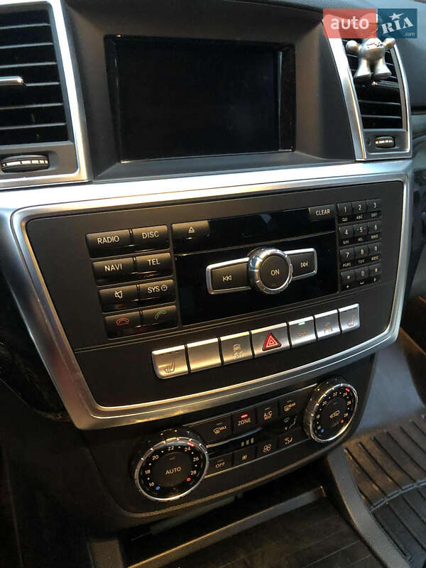 Позашляховик / Кросовер Mercedes-Benz M-Class 2015 в Тячеві