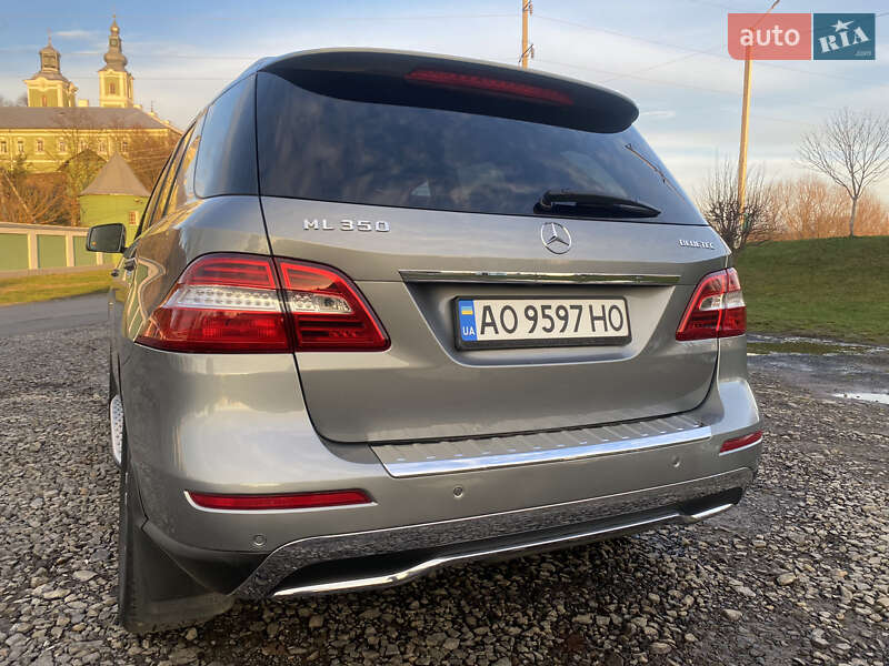 Внедорожник / Кроссовер Mercedes-Benz M-Class 2013 в Ужгороде