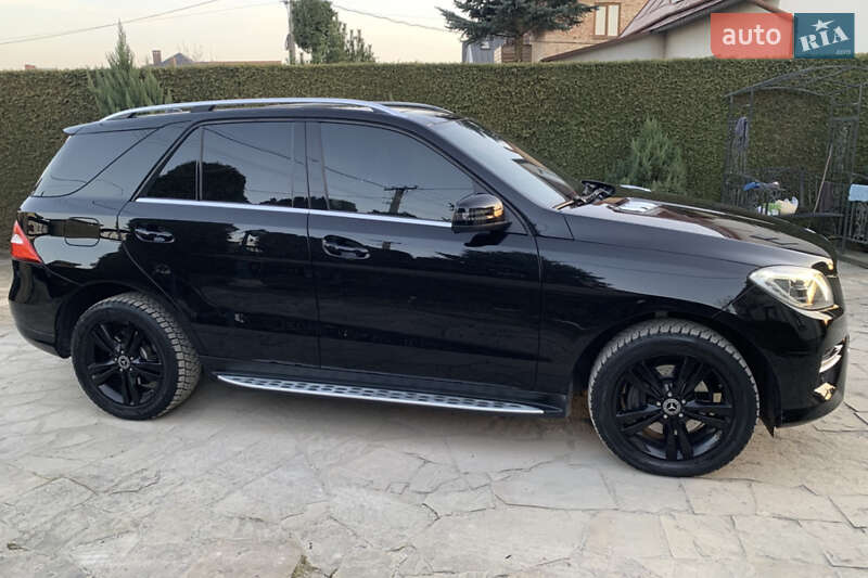 Позашляховик / Кросовер Mercedes-Benz M-Class 2012 в Луцьку фото 2 Позашляховик / Кросовер Mercedes-Benz M-Class 2012 в Луцьку