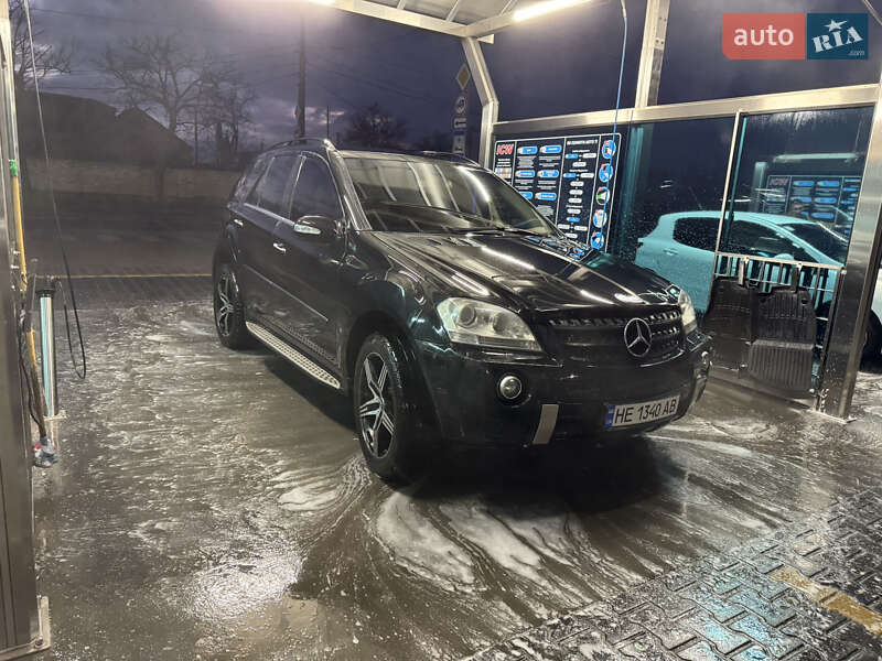 Позашляховик / Кросовер Mercedes-Benz M-Class 2006 в Миколаєві