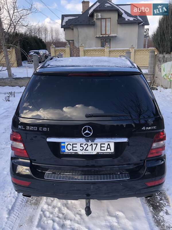 Позашляховик / Кросовер Mercedes-Benz M-Class 2008 в Заставній
