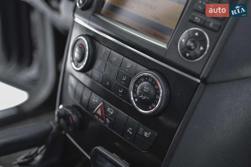 Позашляховик / Кросовер Mercedes-Benz M-Class 2009 в Самборі фото 36 Позашляховик / Кросовер Mercedes-Benz M-Class 2009 в Самборі