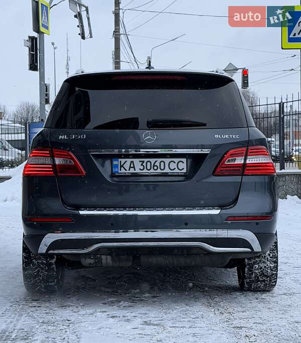 Внедорожник / Кроссовер Mercedes-Benz M-Class 2011 в Белой Церкви