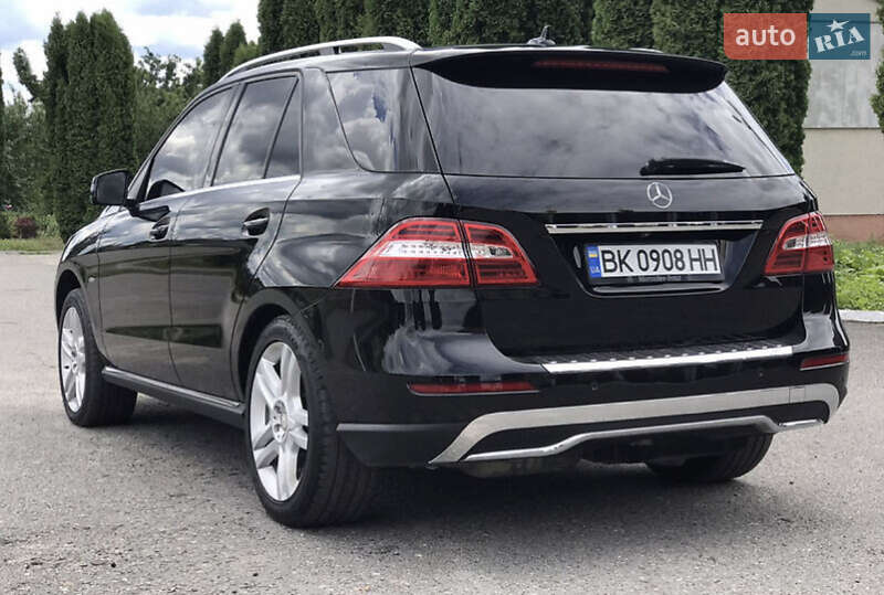 Позашляховик / Кросовер Mercedes-Benz M-Class 2011 в Києві фото 8 Позашляховик / Кросовер Mercedes-Benz M-Class 2011 в Києві