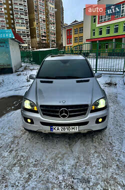 Позашляховик / Кросовер Mercedes-Benz M-Class 2005 в Києві