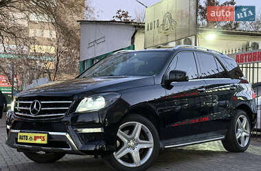 Позашляховик / Кросовер Mercedes-Benz M-Class 2014 в Миколаєві