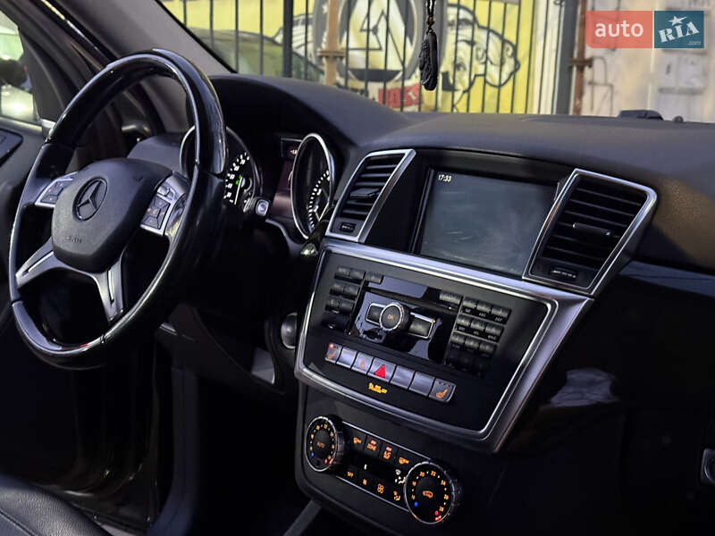 Позашляховик / Кросовер Mercedes-Benz M-Class 2014 в Миколаєві фото 33 Позашляховик / Кросовер Mercedes-Benz M-Class 2014 в Миколаєві