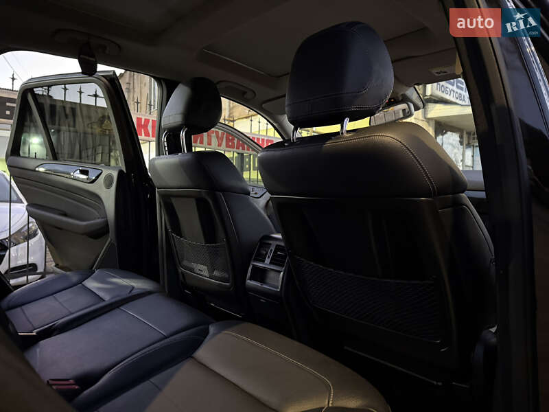 Позашляховик / Кросовер Mercedes-Benz M-Class 2014 в Миколаєві фото 38 Позашляховик / Кросовер Mercedes-Benz M-Class 2014 в Миколаєві