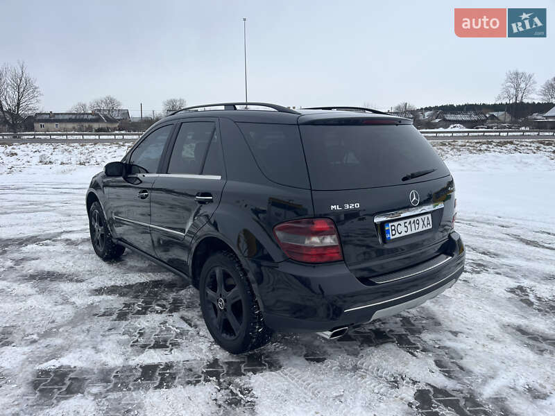 Внедорожник / Кроссовер Mercedes-Benz M-Class 2006 в Бродах