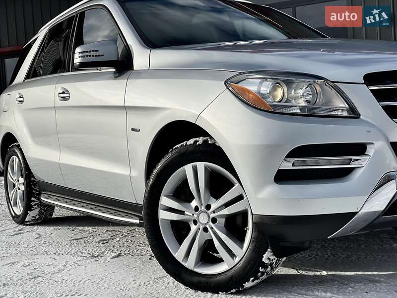 Позашляховик / Кросовер Mercedes-Benz M-Class 2012 в Ковелі