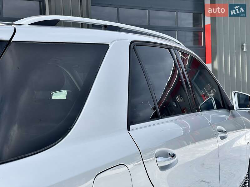 Позашляховик / Кросовер Mercedes-Benz M-Class 2012 в Ковелі