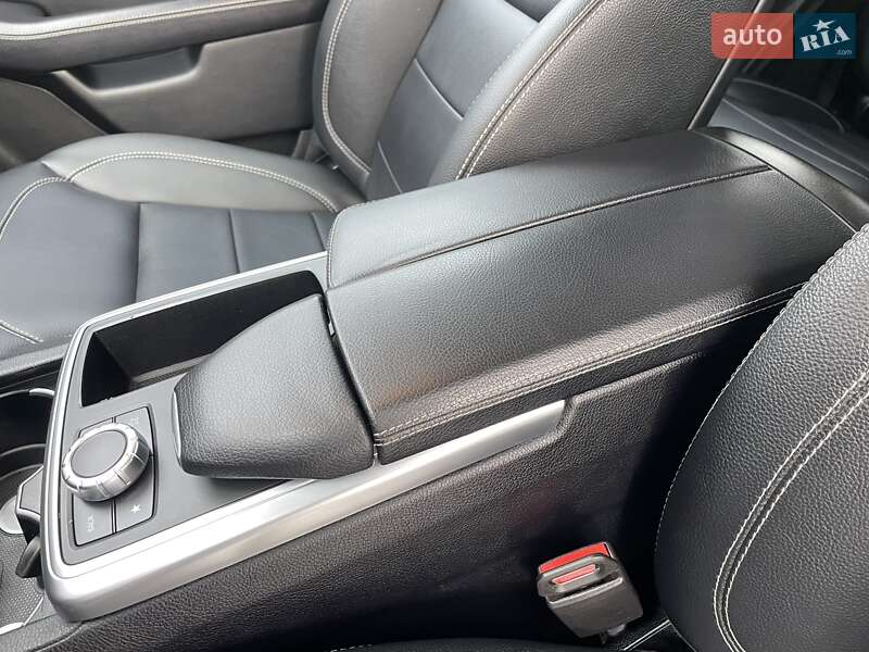 Позашляховик / Кросовер Mercedes-Benz M-Class 2012 в Ковелі