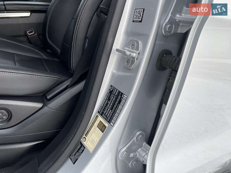 Позашляховик / Кросовер Mercedes-Benz M-Class 2012 в Ковелі