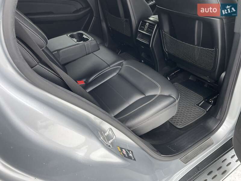 Позашляховик / Кросовер Mercedes-Benz M-Class 2012 в Ковелі