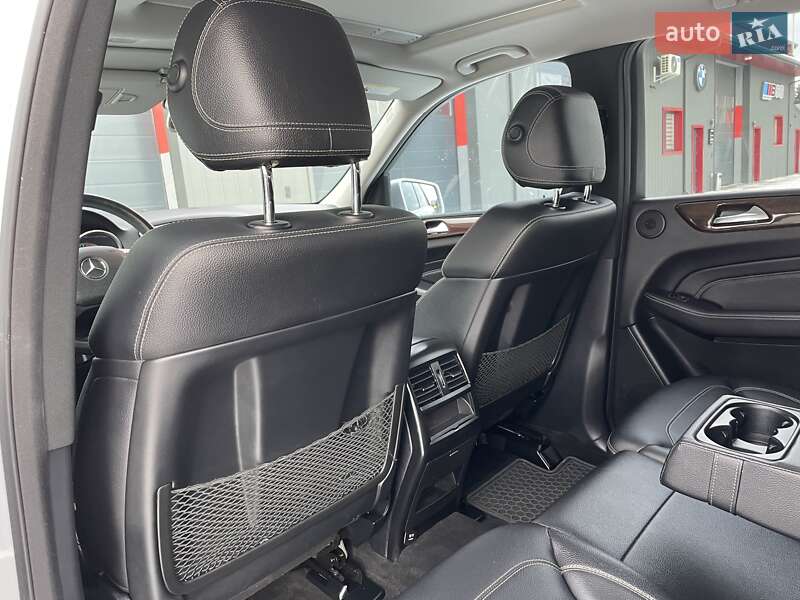 Позашляховик / Кросовер Mercedes-Benz M-Class 2012 в Ковелі