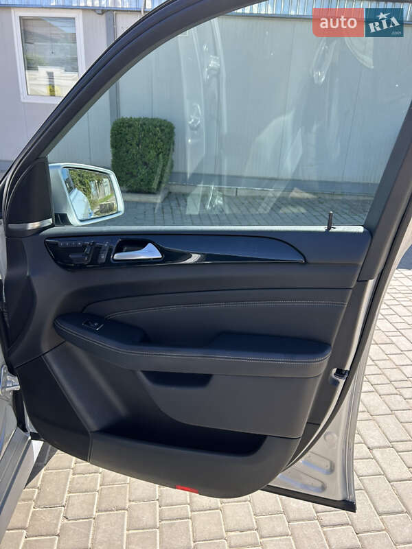 Внедорожник / Кроссовер Mercedes-Benz M-Class 2013 в Черноморске