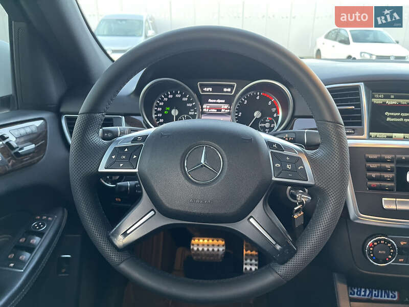 Позашляховик / Кросовер Mercedes-Benz M-Class 2015 в Києві фото 15 Позашляховик / Кросовер Mercedes-Benz M-Class 2015 в Києві