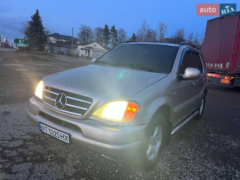 Позашляховик / Кросовер Mercedes-Benz M-Class 2000 в Івано-Франківську