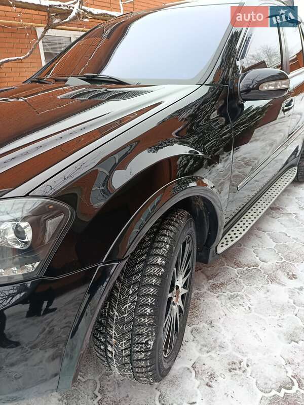 Позашляховик / Кросовер Mercedes-Benz M-Class 2008 в Краснограді