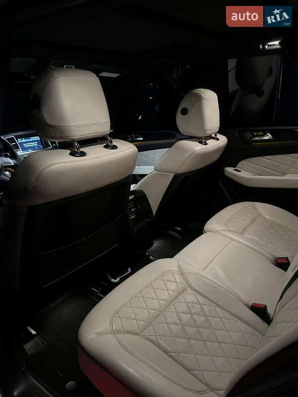 Внедорожник / Кроссовер Mercedes-Benz M-Class 2012 в Ровно фото 114 Внедорожник / Кроссовер Mercedes-Benz M-Class 2012 в Ровно