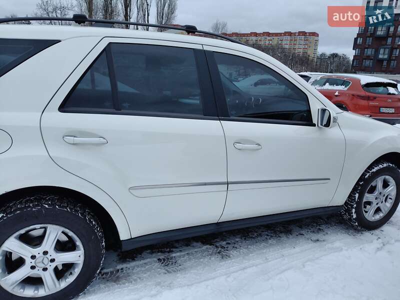 Позашляховик / Кросовер Mercedes-Benz M-Class 2008 в Києві фото 13 Позашляховик / Кросовер Mercedes-Benz M-Class 2008 в Києві