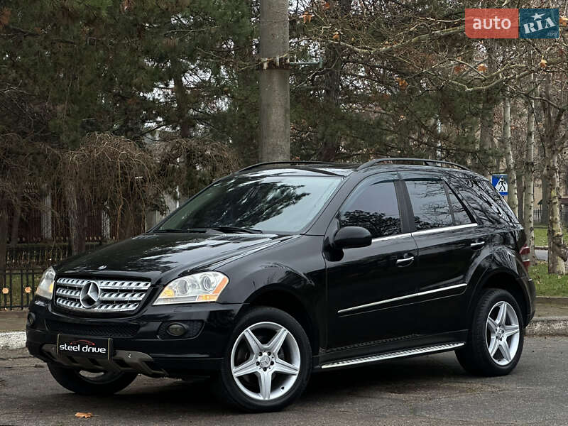 Mercedes-Benz M-Class 2008