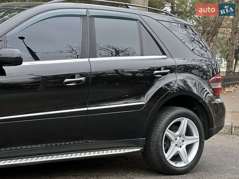 Внедорожник / Кроссовер Mercedes-Benz M-Class 2008 в Николаеве фото 10 Внедорожник / Кроссовер Mercedes-Benz M-Class 2008 в Николаеве
