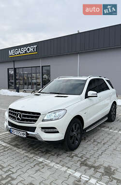 Внедорожник / Кроссовер Mercedes-Benz M-Class 2012 в Мукачево