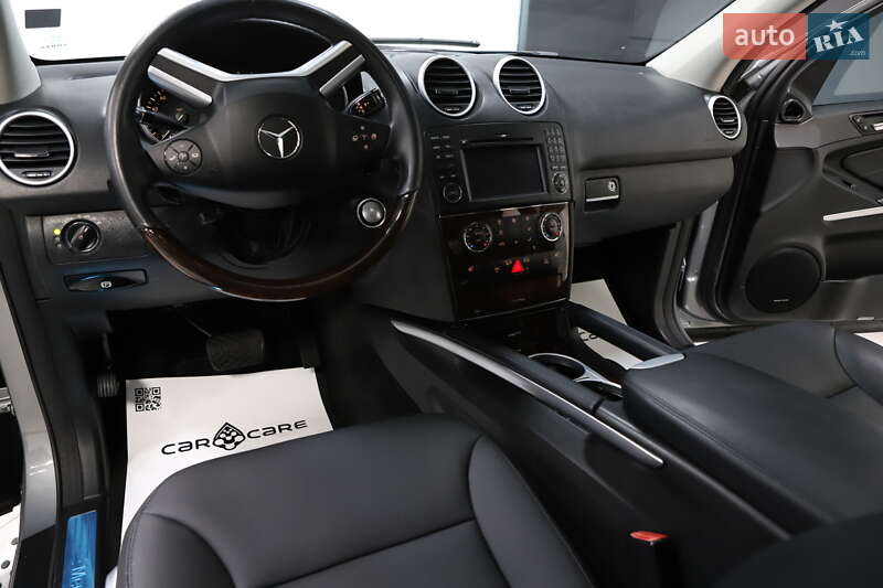 Внедорожник / Кроссовер Mercedes-Benz M-Class 2010 в Дрогобыче